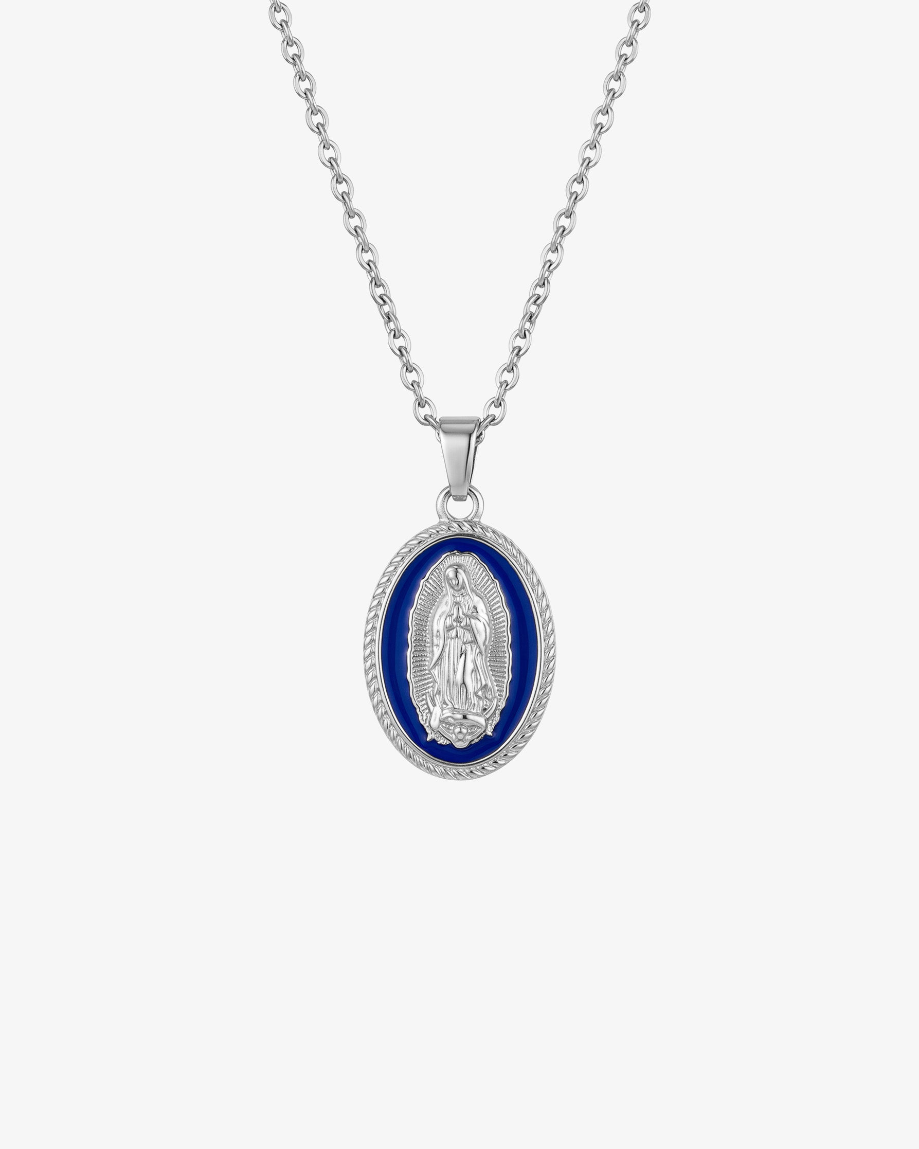 Collar plateado de la Virgen María con medallón ovalado de esmalte azul