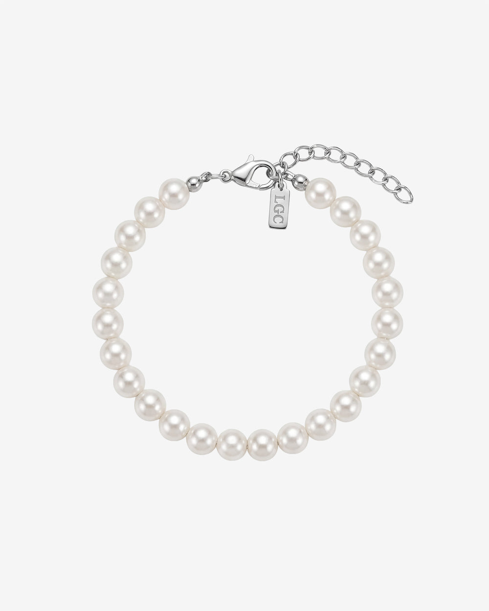 Pulsera plateada de perlas Bellagio con perlas blancas de nácar y cierre de mosquetón sobre fondo blanco.