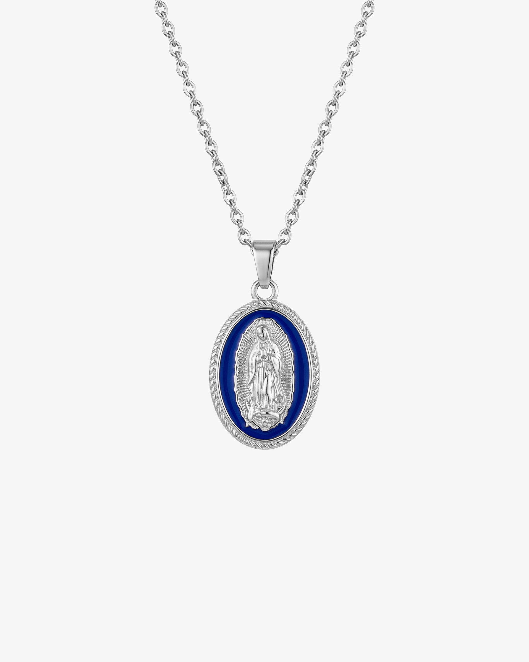Collar plateado de la Virgen María con medallón ovalado de esmalte azul